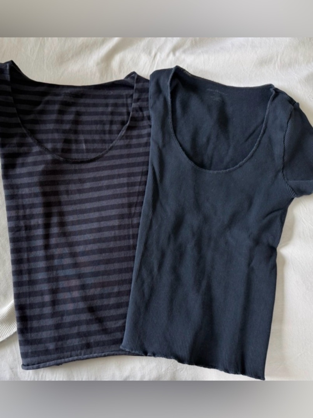 Brandy Melville Navy Ribbed Crop Top